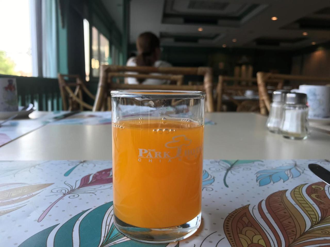 The Park Hotel, Chiang Mai Zewnętrze zdjęcie