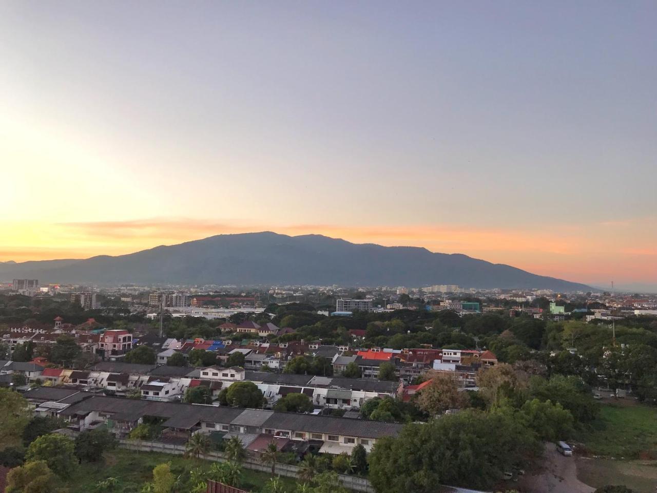 The Park Hotel, Chiang Mai Zewnętrze zdjęcie