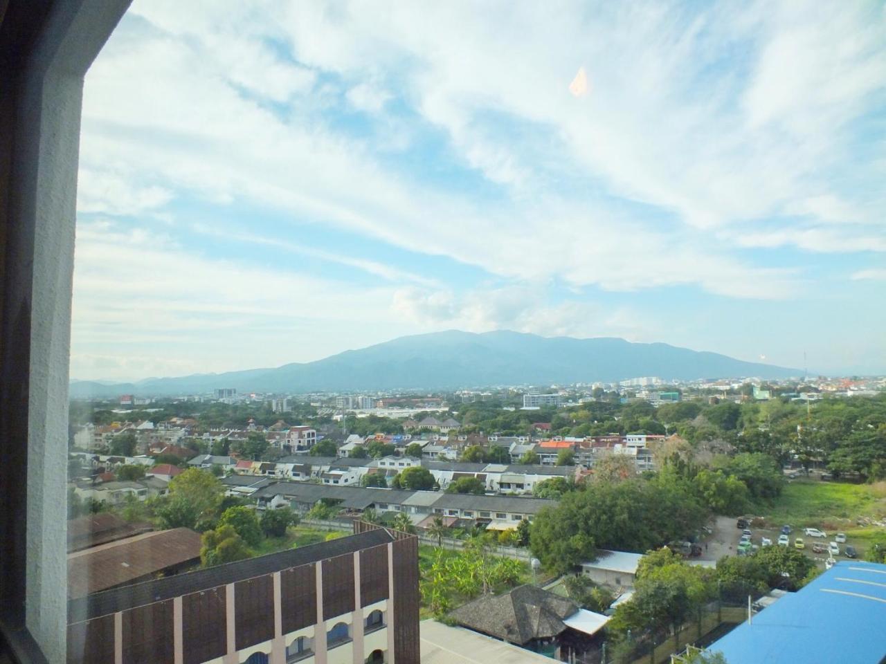 The Park Hotel, Chiang Mai Zewnętrze zdjęcie