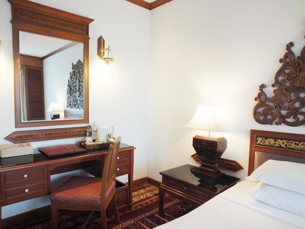 The Park Hotel, Chiang Mai Zewnętrze zdjęcie