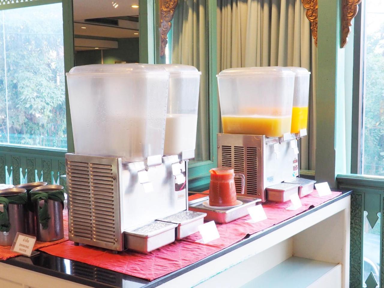 The Park Hotel, Chiang Mai Zewnętrze zdjęcie