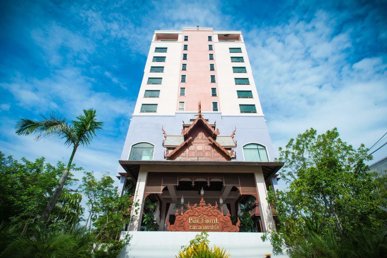 The Park Hotel, Chiang Mai Zewnętrze zdjęcie
